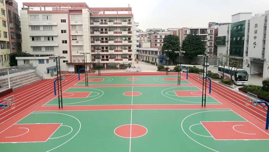 3同和校区篮球场.jpg